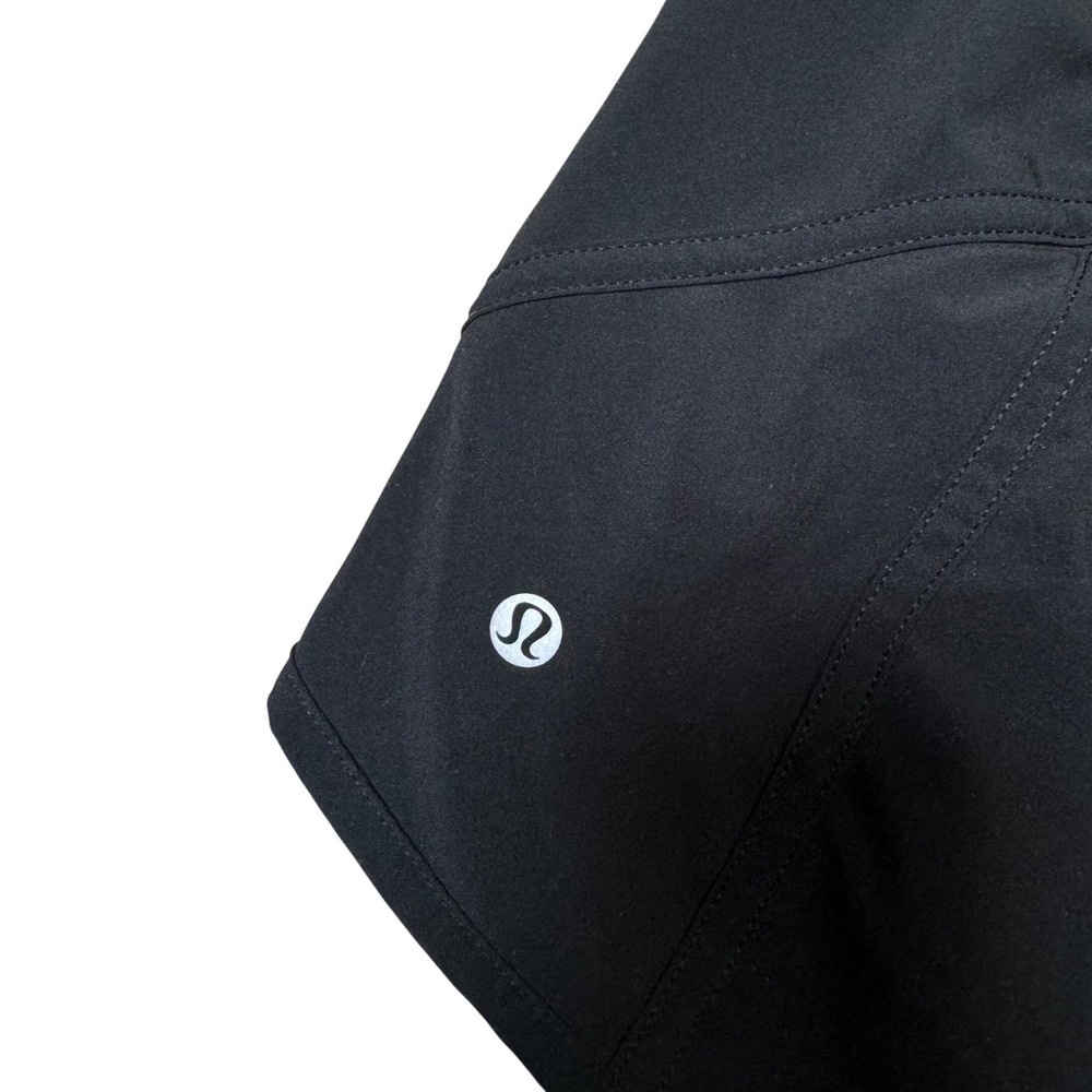Lululemon Tracker Shorts Black Size 6 Activewear Athleisure Fitness - Picture 4 of 6